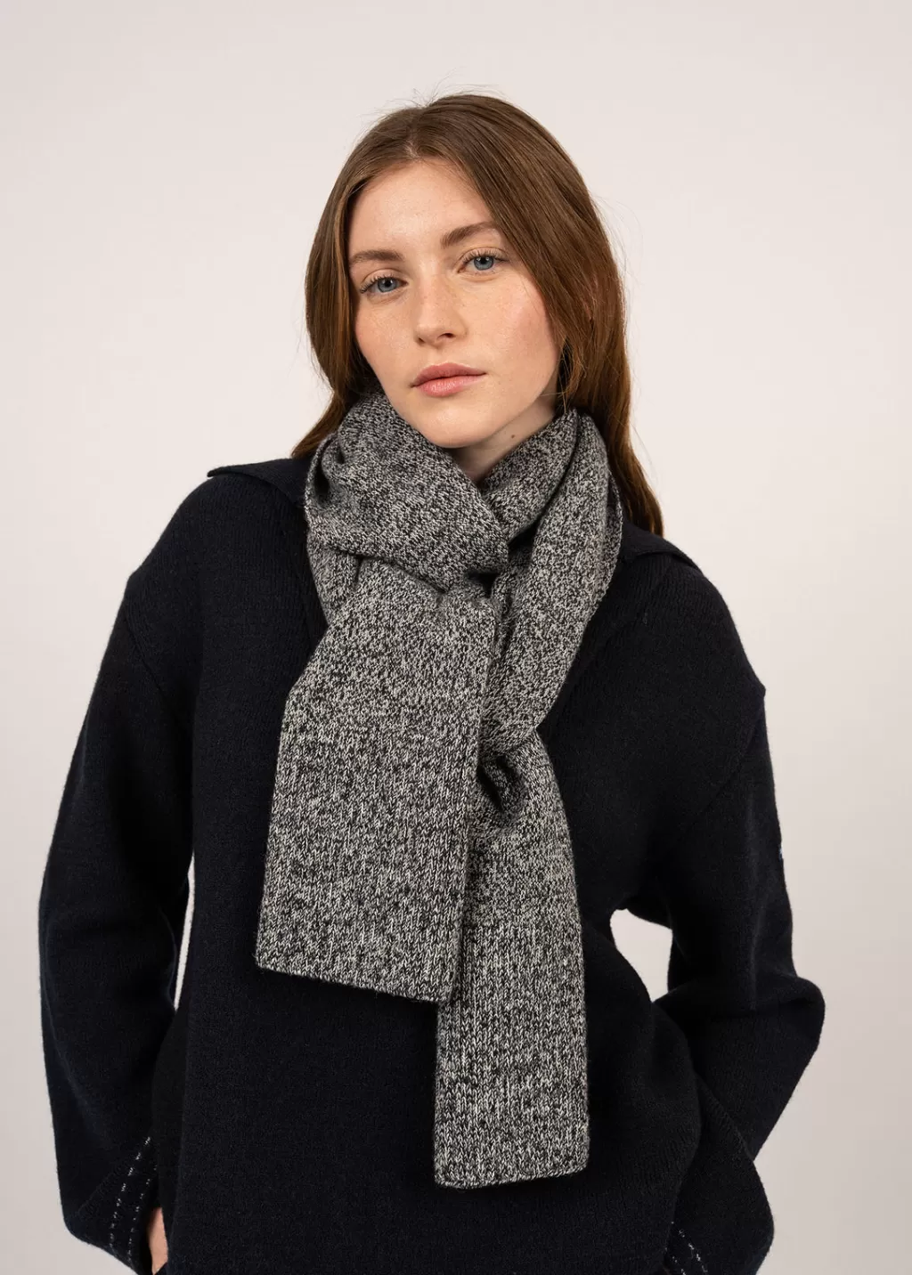 Hot Saint James Bréauté wool scarf Navy/ecru