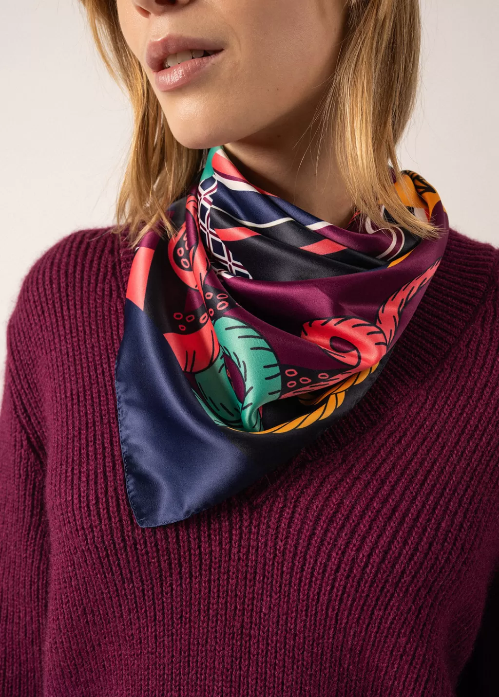 Best Sale Saint James Square Scarf Navy/trefle